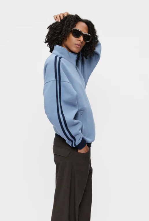 6397 - Fleecy track zip up