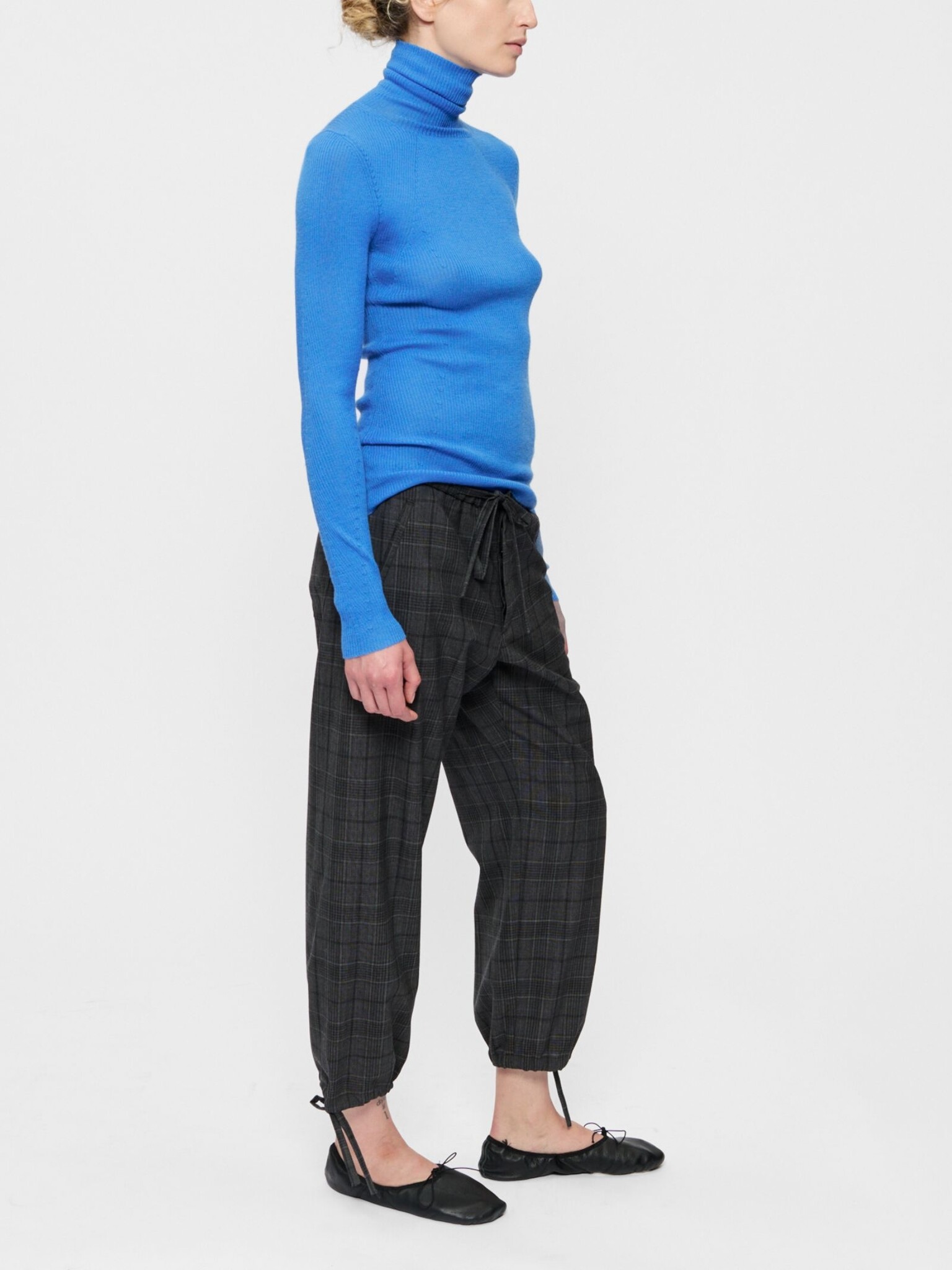 6397 - Ribbed turtleneck