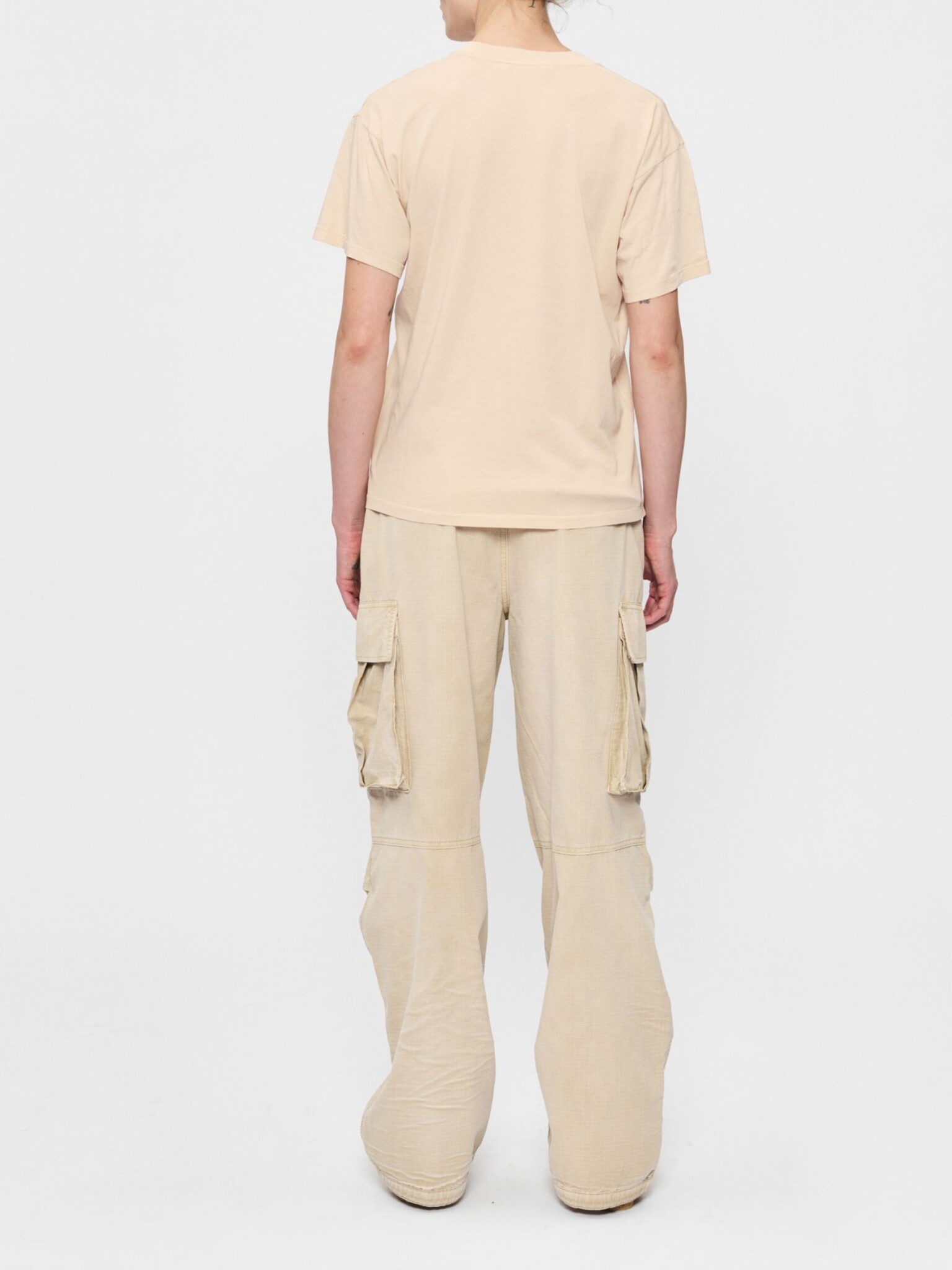 6397 - Worn cargo