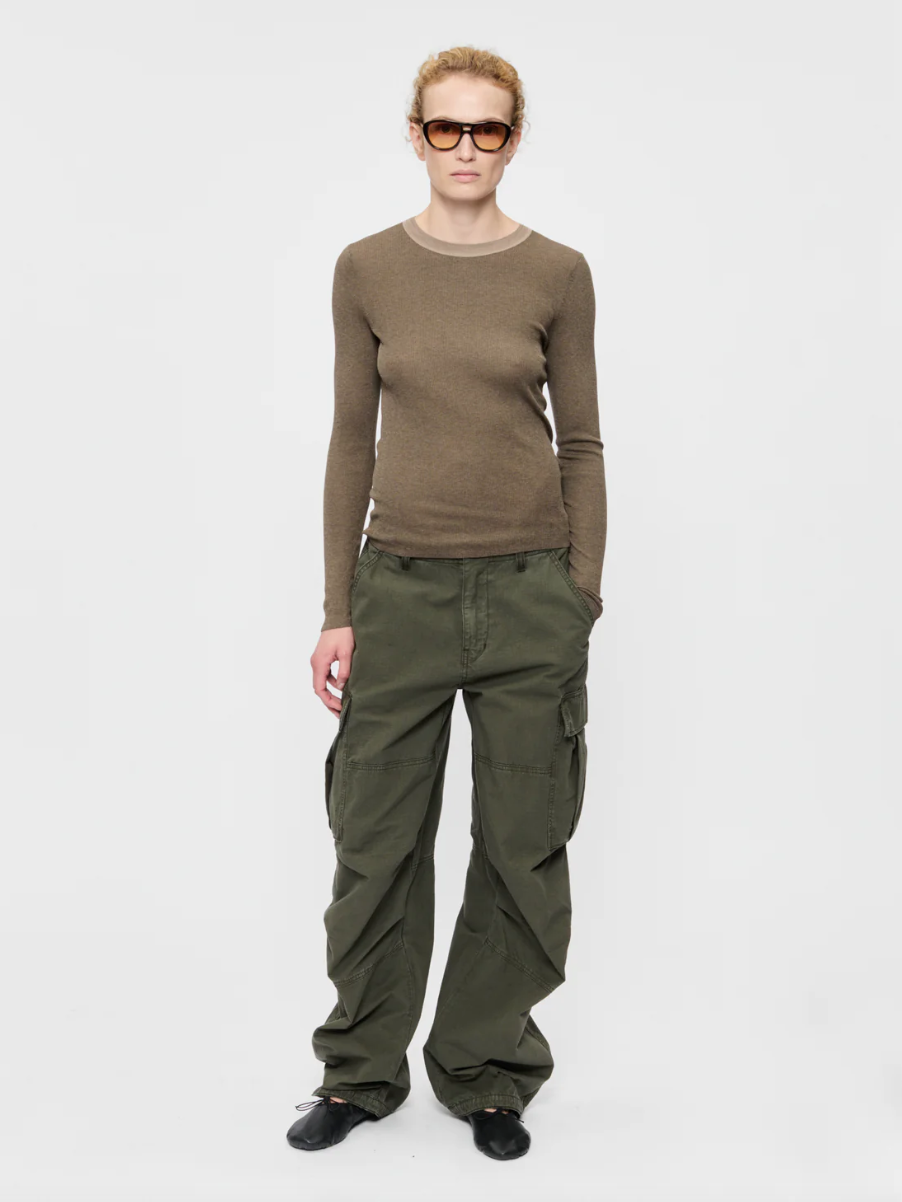 6397 - Worn cargo