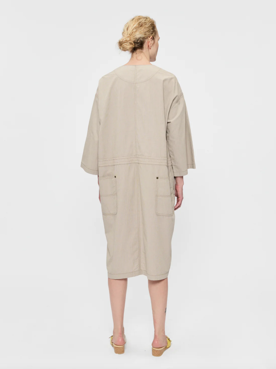 6397 - Mechanics dress
