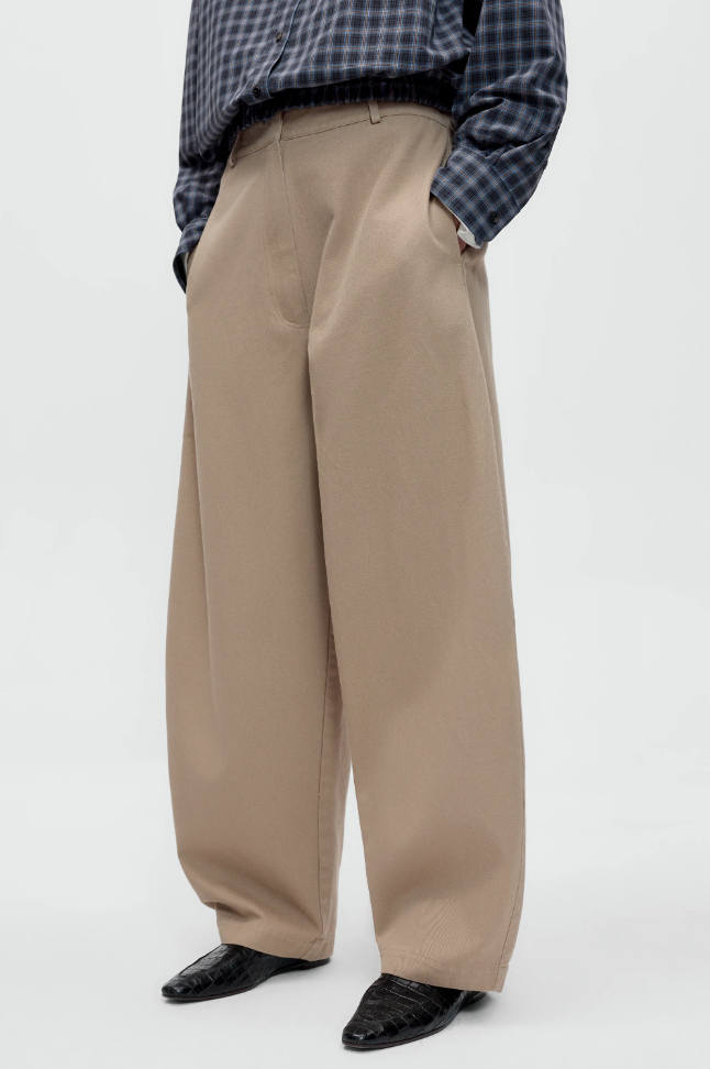 Cordera - Cotton curved pants