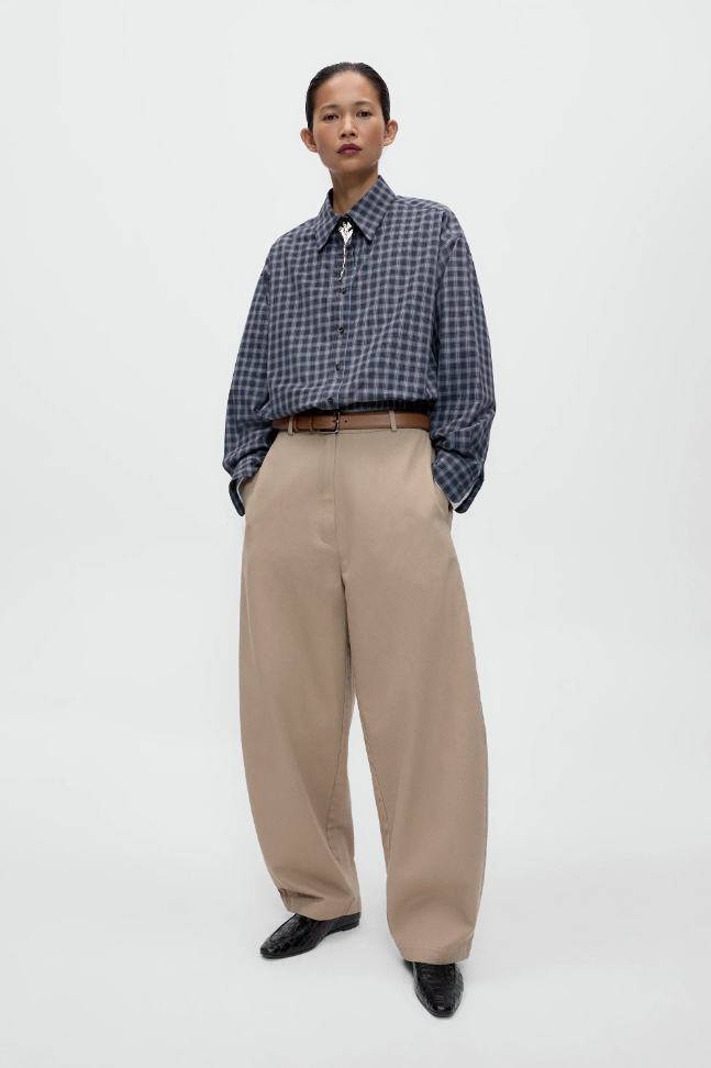 Cordera - Cotton curved pants
