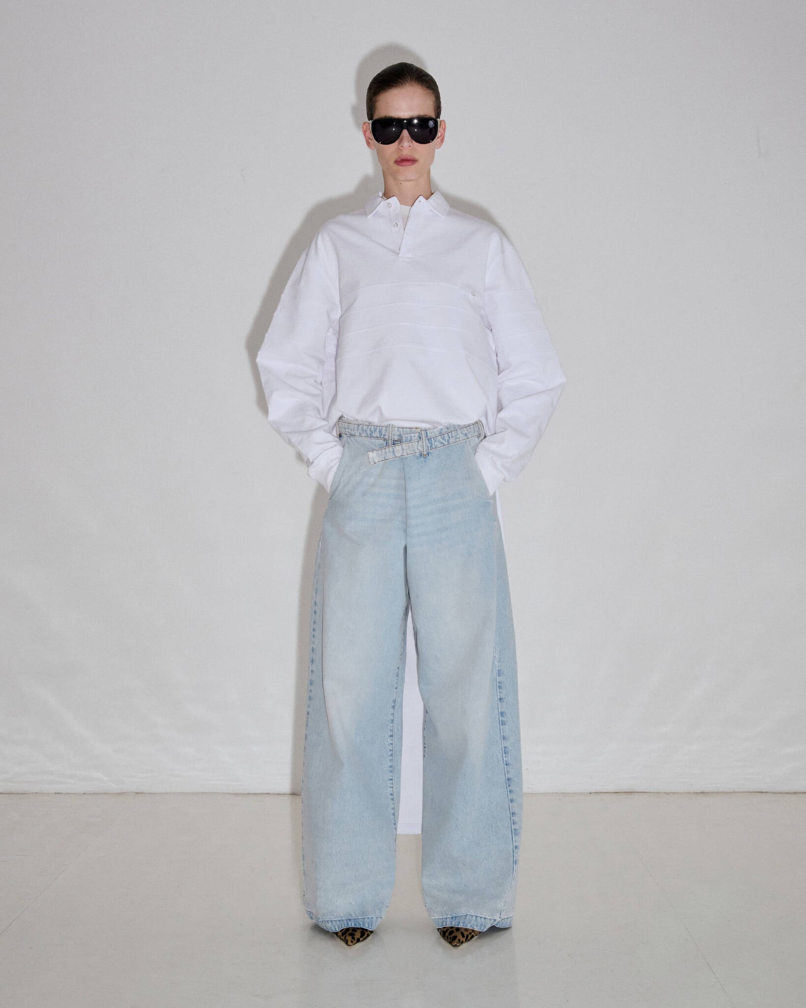 Darkpark - Gaia wide leg belt denim
