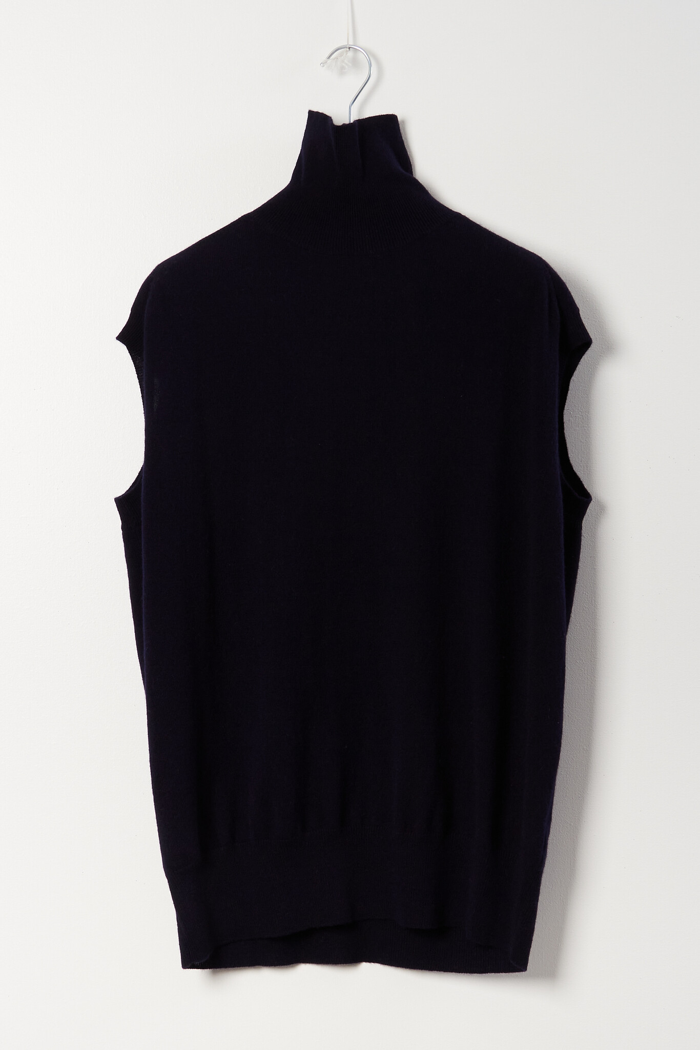 Sofie d'Hoore Maia sleeveless pullover