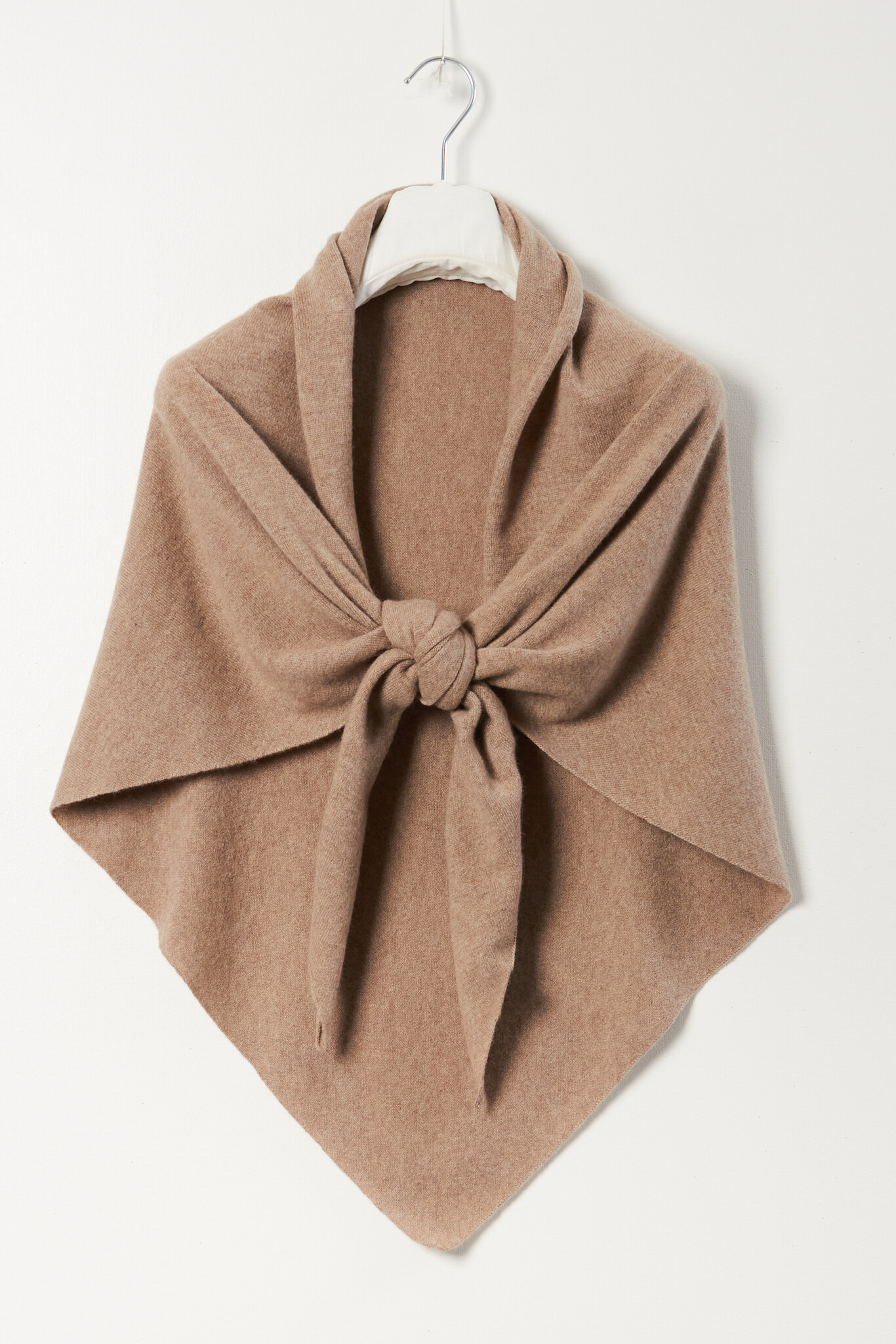Sofie d'Hoore - Monk triangular scarf