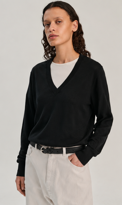 Rhea - RHEA096 V Neck Merino Wool