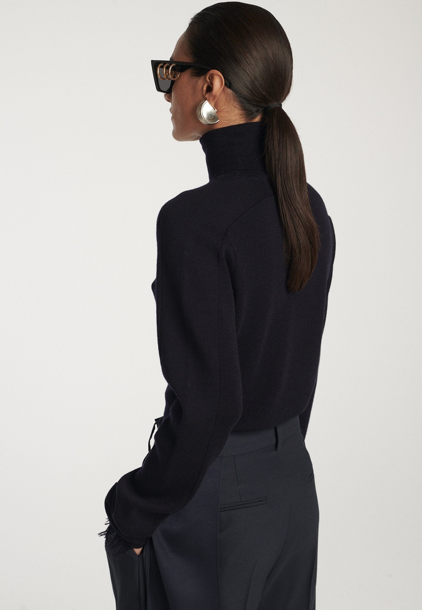 Frenken - Rent sheer knit turtle neck