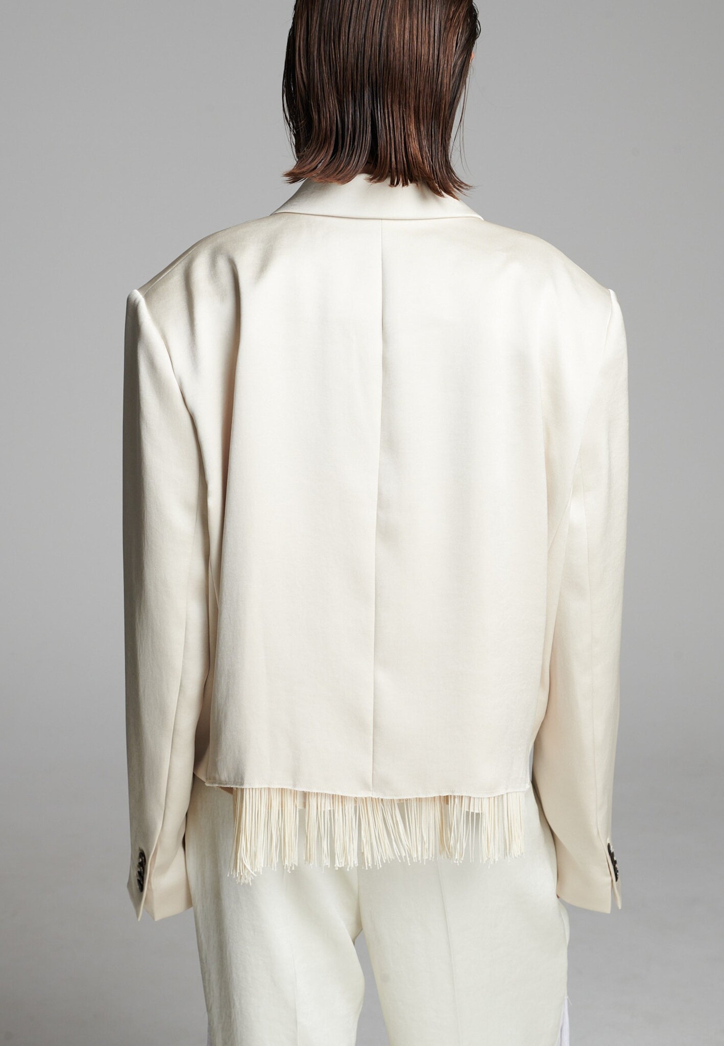 Frenken - Sharp satin fringe blazer