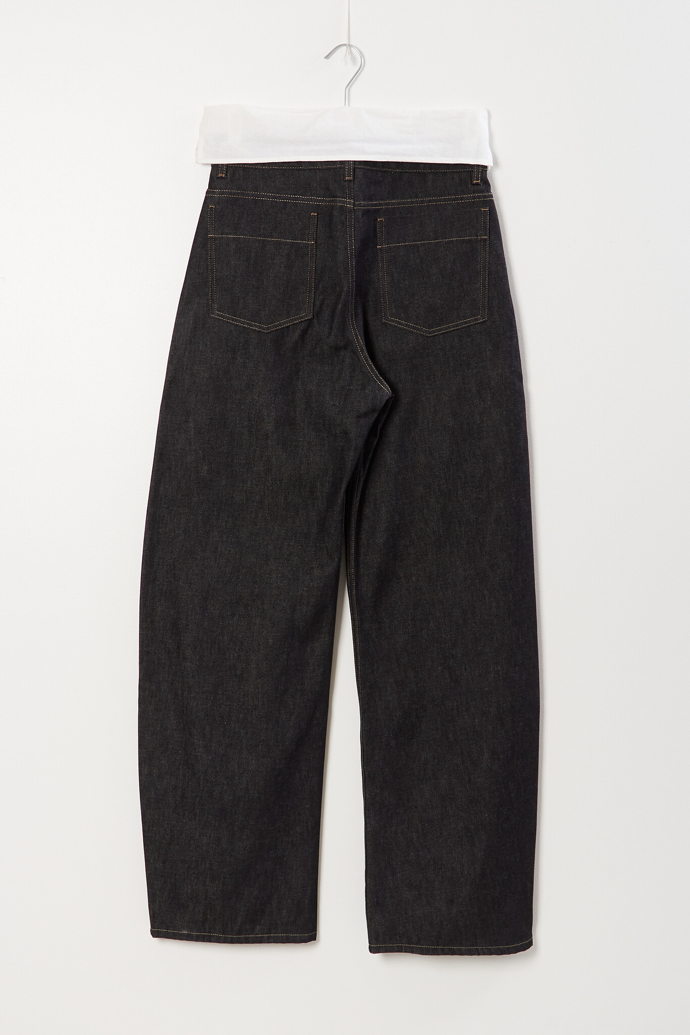 Lemaire - High waisted curved pants