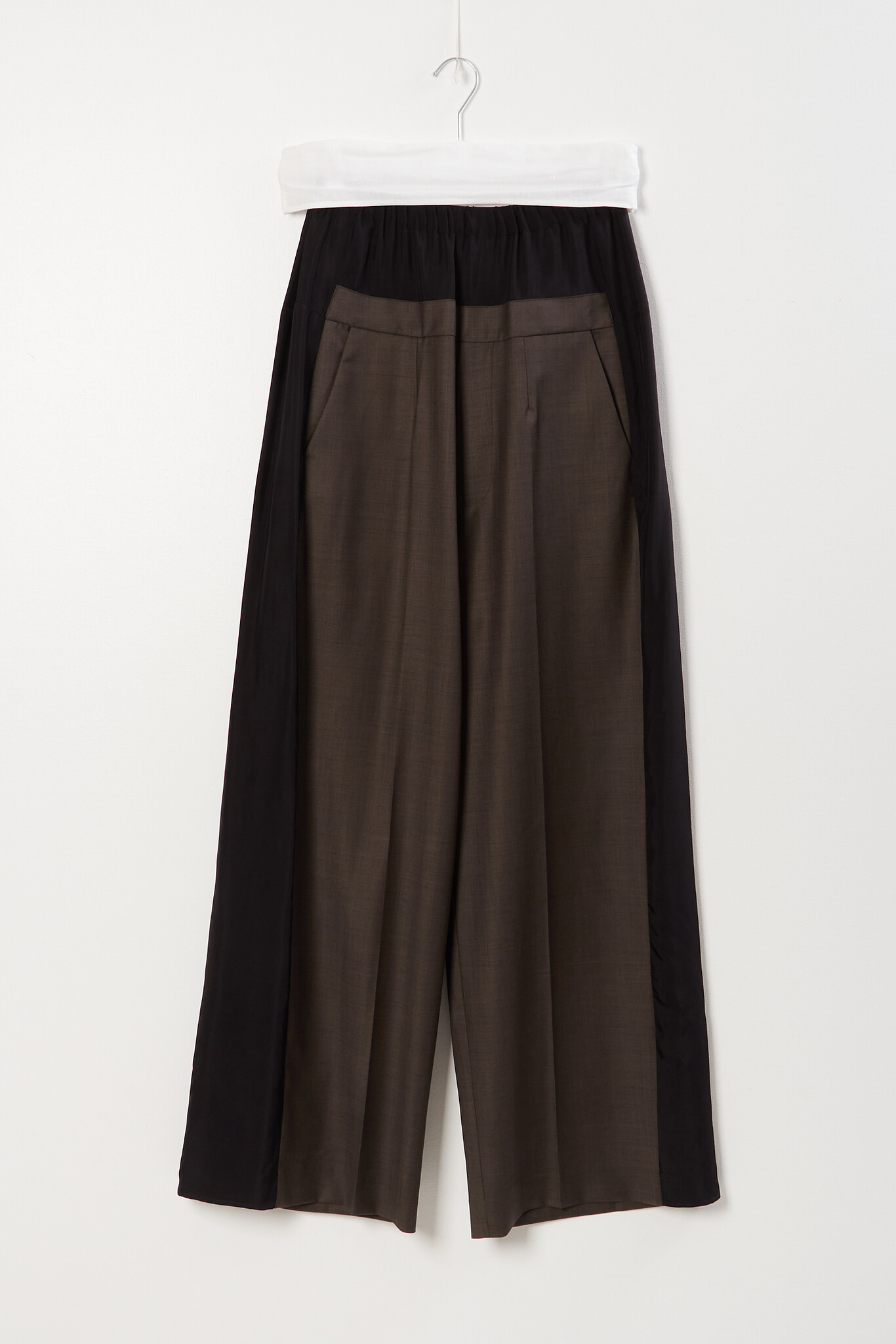 Lutz Huelle - New Low pants