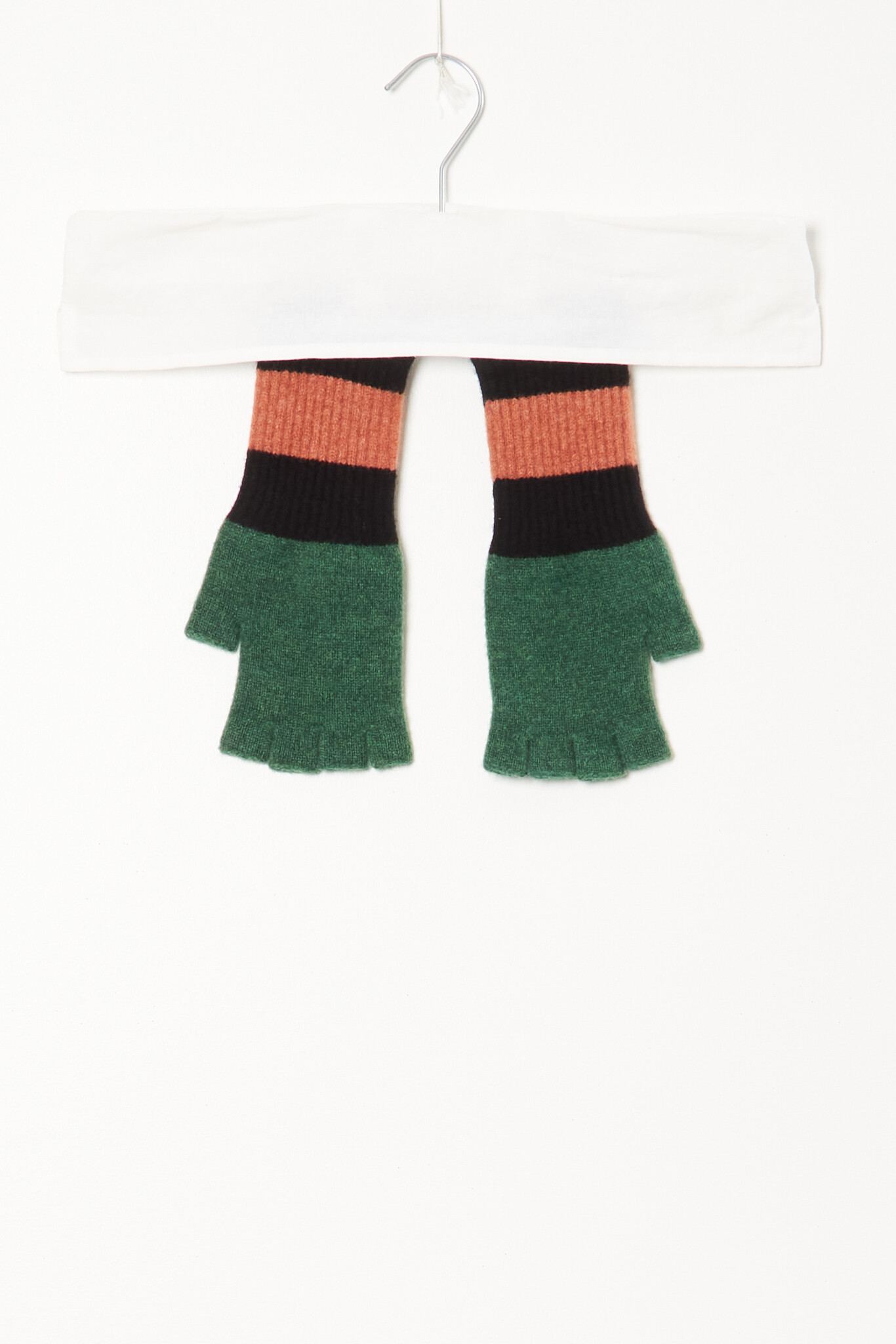 Jo Gordon - 61 MAC Fingerless Gloves
