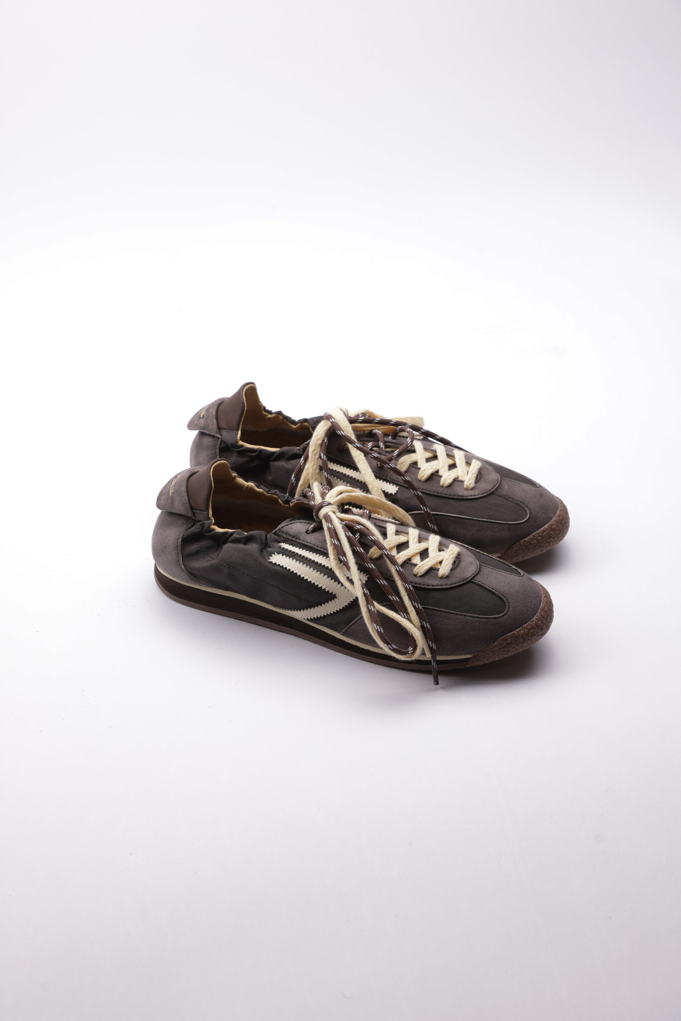 Puraai - 6.02 Panther sneakers