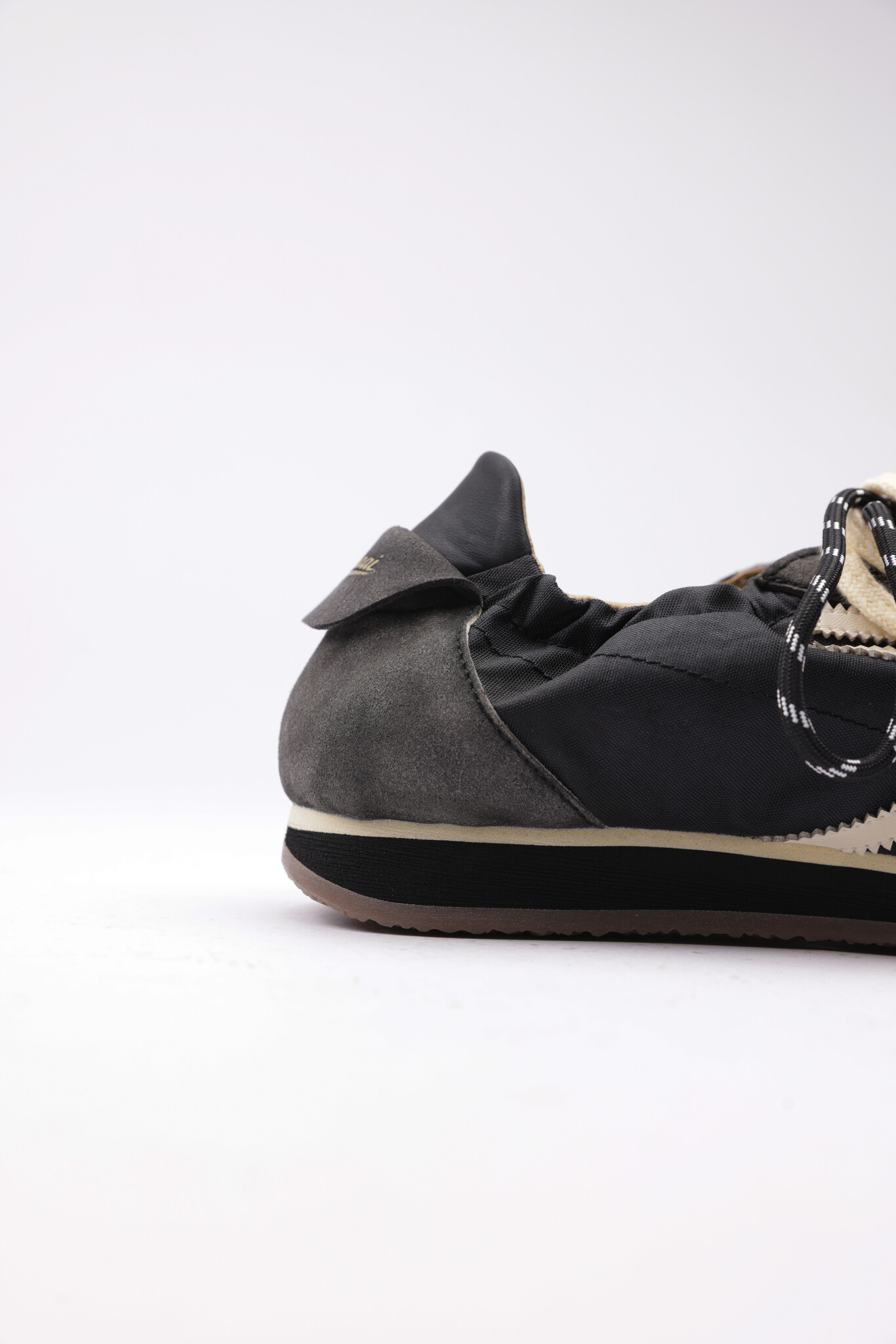 Puraai - 6.02 Panther sneakers