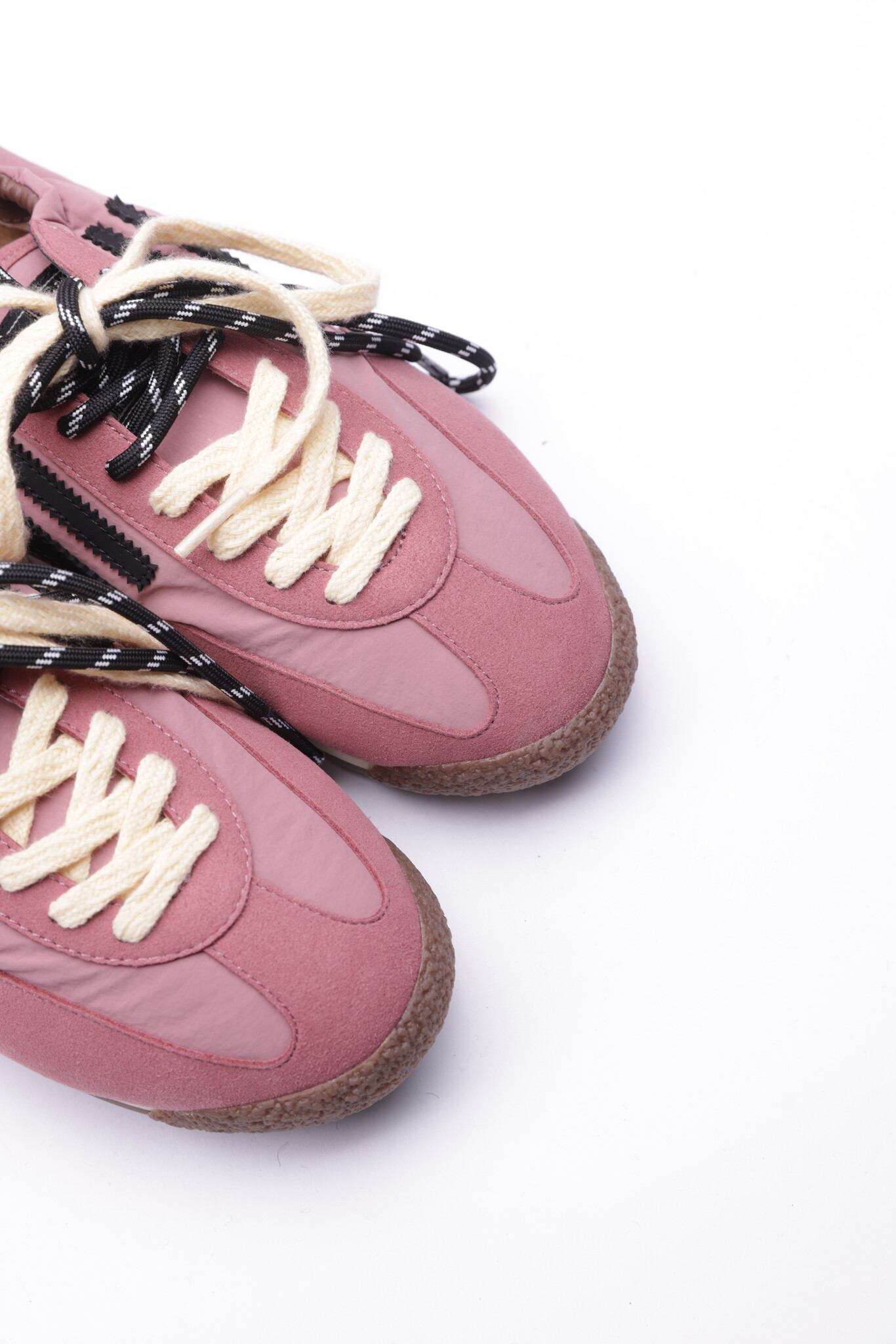 Puraai - 6.02 Panther sneakers