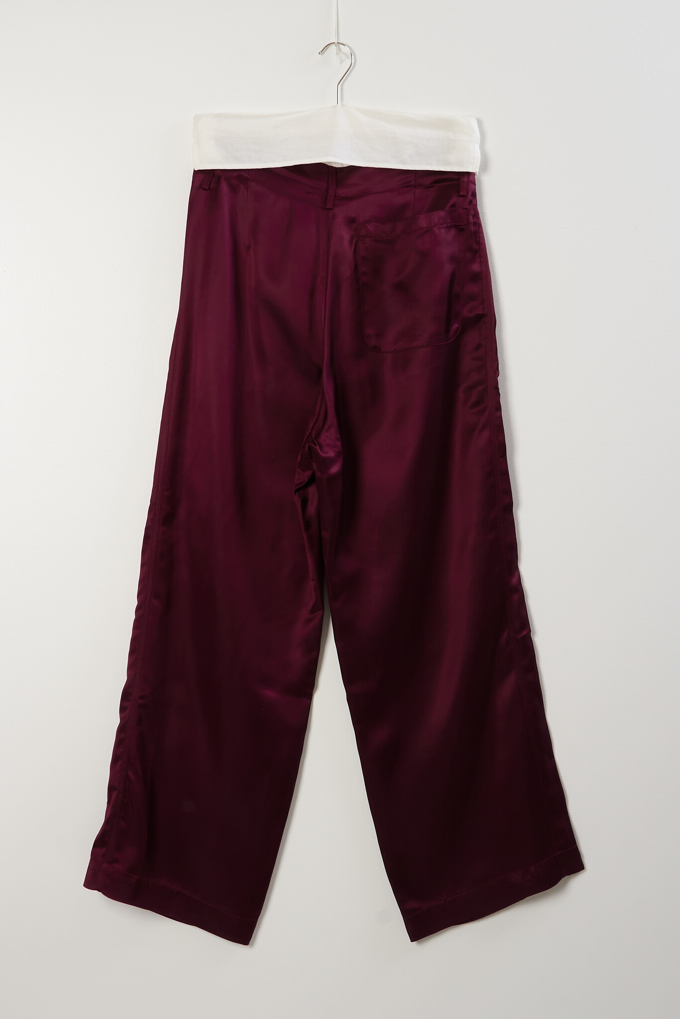  - Fluid drawstring pants