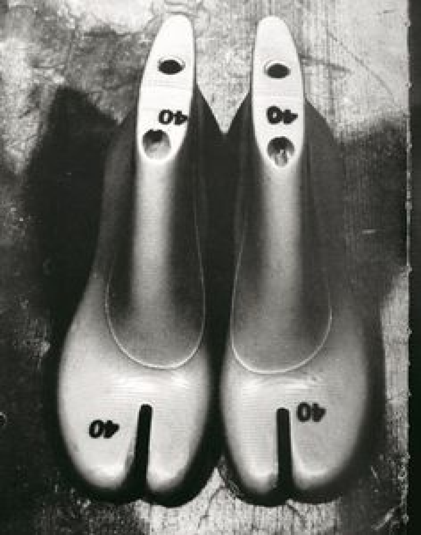 <strong>maison margiela</strong>tabi