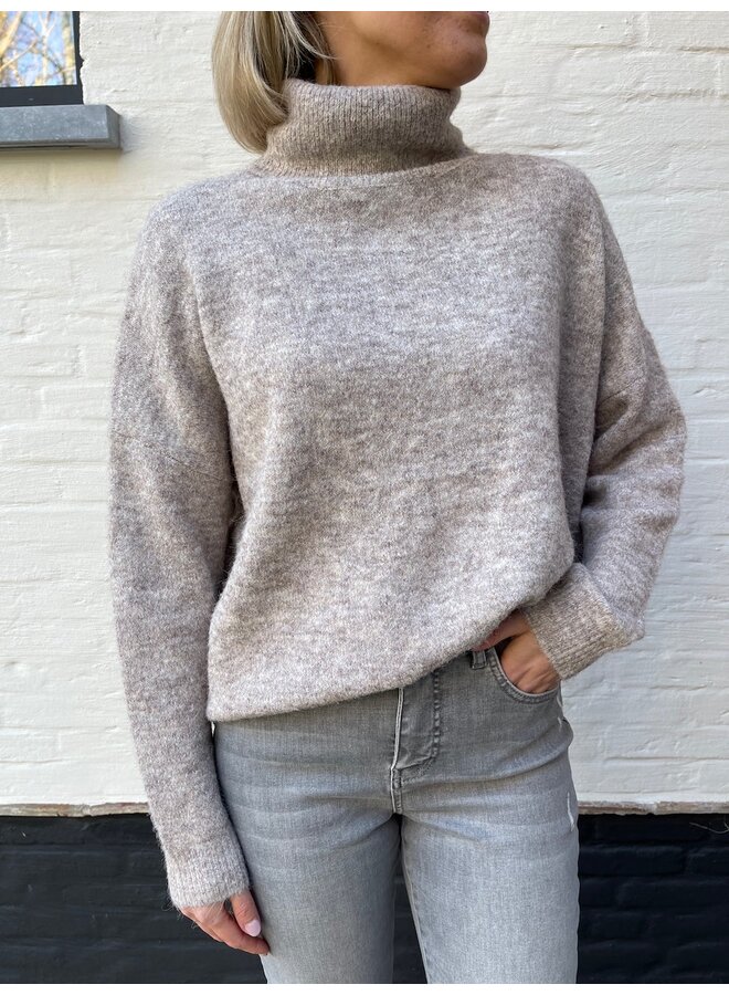 Lina rollneck knit taupe