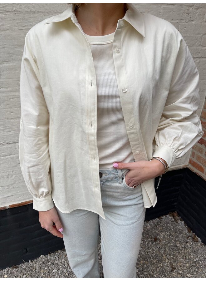 Loose fit blouse ivory white