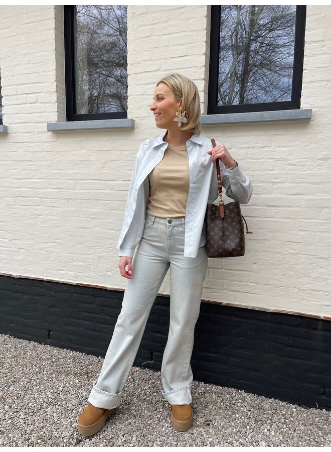 Cropped striped blouse