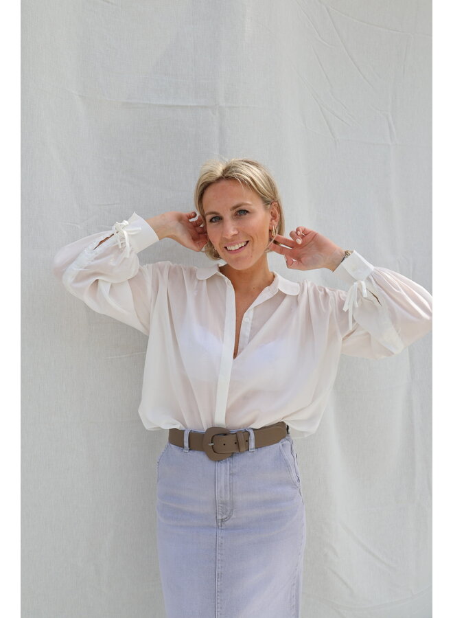 Oversized blouse white