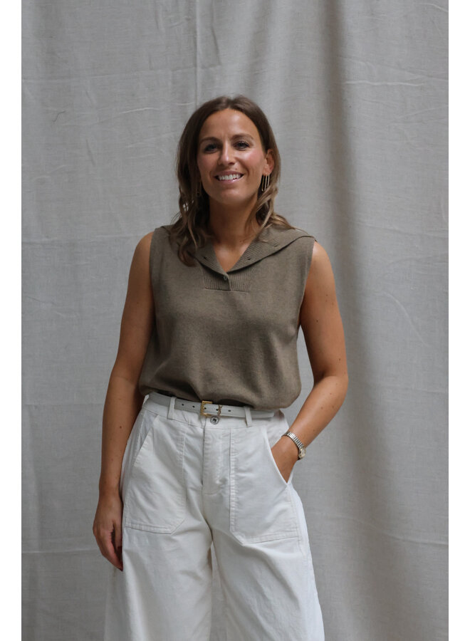 Phebe collar top kaki