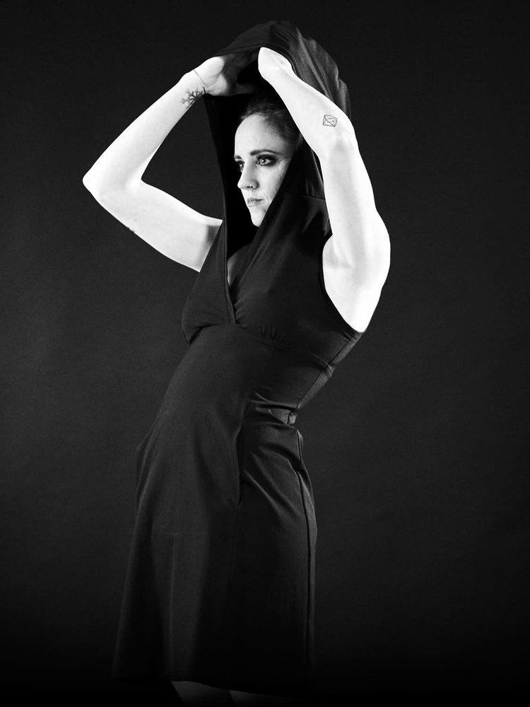 Ninja DrySkin Kapuzenkleid Black