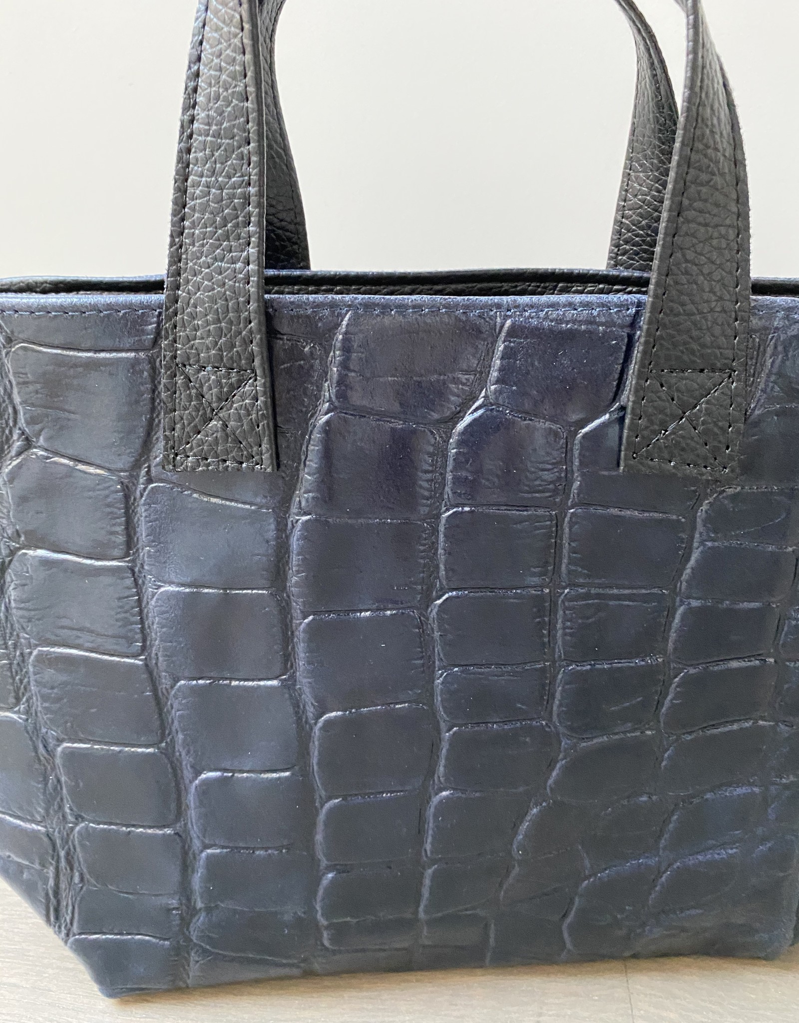 Women Blue Croc-Skin Patterned Small Tote Bag