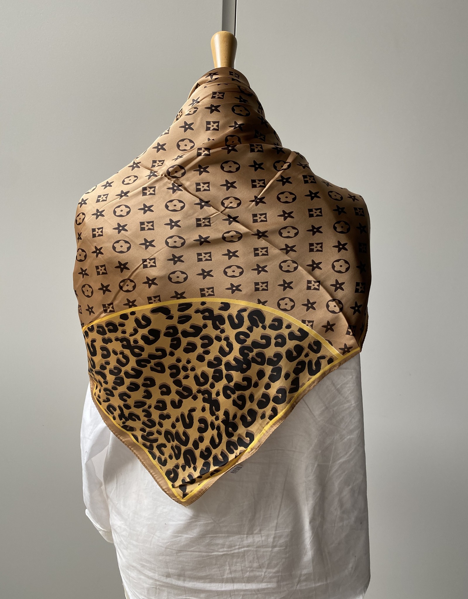 Louis Vuitton Brown Monogram Leopard Print Square Silk Scarf Louis Vuitton