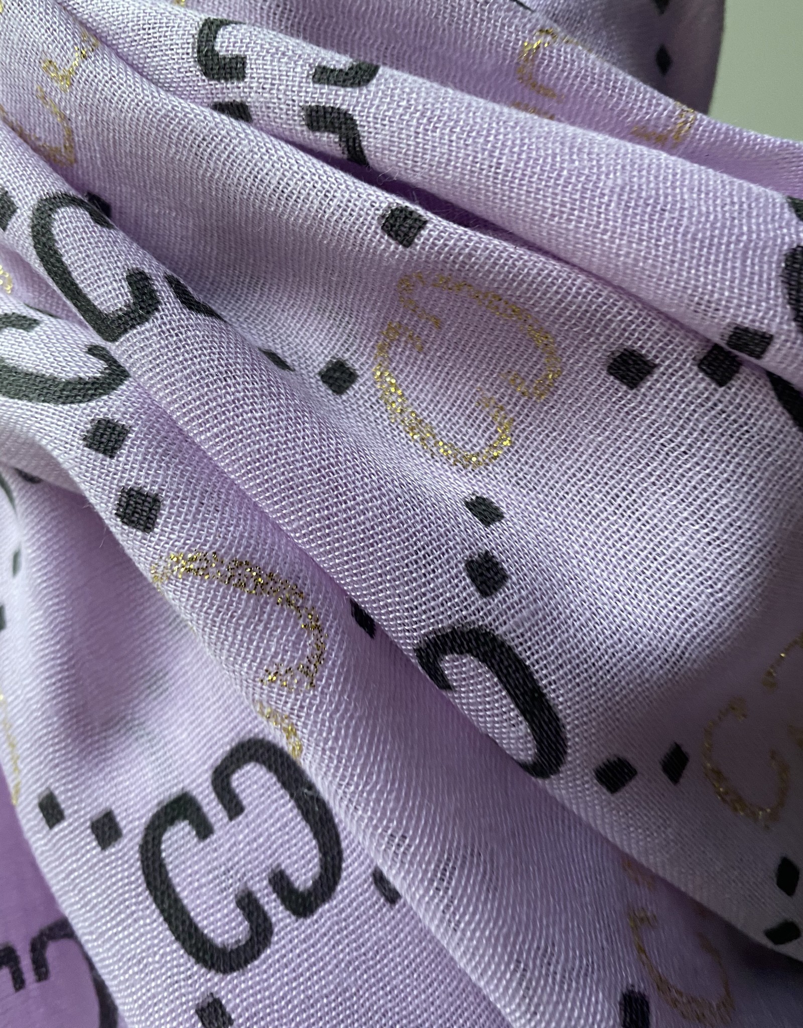 Katoenen paarse sjaal met G logo, logo in zwart en goud