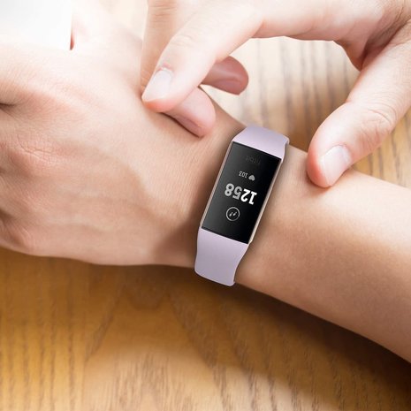 Strap-it® Strap-it Fitbit Charge 4 sportband (lavendel) Strap-it® Strap-it Fitbit Charge 4 sportband (lavendel)