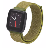 Strap-it® Fitbit Versa nylon bandje (olijf)