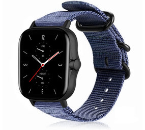 Strap-it® Amazfit GTS 2 nylon gesp band (blauw) Strap-it® Amazfit GTS 2 nylon gesp band (blauw)