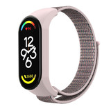 Strap-it® Xiaomi Mi Band 7 nylon bandje (pink sand) Strap-it® Xiaomi Mi Band 7 nylon bandje (pink sand)