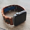 Strap-it® Strap-it Apple Watch Ultra houten bandje (roodbruin/zwart) Strap-it® Strap-it Apple Watch Ultra houten bandje (roodbruin/zwart)