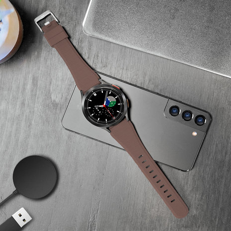 Strap-it® Strap-it Samsung Galaxy Watch 4 Classic 46mm siliconen bandje (koffiebruin) Strap-it® Strap-it Samsung Galaxy Watch 4 Classic 46mm siliconen bandje (koffiebruin)