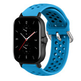 Strap-it® Amazfit GTS 2 siliconen bandje met gaatjes (lichtblauw)