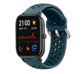 Strap-it® Xiaomi Amazfit GTS siliconen bandje met gaatjes (rock green)