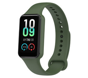 Strap-it® Amazfit Band 7 siliconen bandje (legergroen)