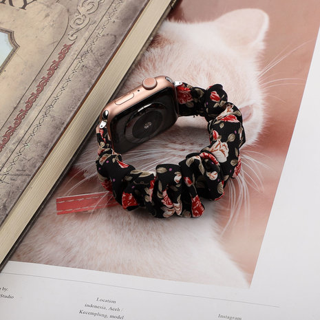 Strap-it® Strap-it Apple Watch Scrunchie bandje (bloemen)