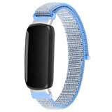 Strap-it® Fitbit Inspire 3 nylon bandje (lichtblauw)