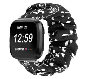 Strap-it® Fitbit Versa scrunchie bandje (zwart mix)