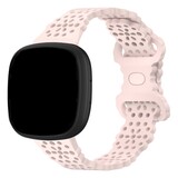 Strap-it® Fitbit Versa 4 siliconen bandje met patroon (lichtroze)