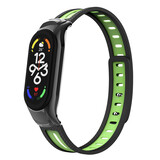 Strap-it® Xiaomi Mi Band 7 sport bandje met frame (zwart/groen) Strap-it® Xiaomi Mi Band 7 sport bandje met frame (zwart/groen)