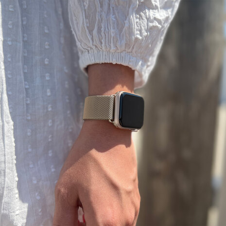 Strap-it® Strap-it Apple Watch Ultra Milanese band (champagne) Strap-it® Strap-it Apple Watch Ultra Milanese band (champagne)