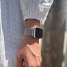 Strap-it® Strap-it Apple Watch SE Milanese band (zilver) Strap-it® Strap-it Apple Watch SE Milanese band (zilver)