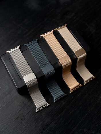 Apple Watch 8 Milanese band space grey Smartwatchbanden