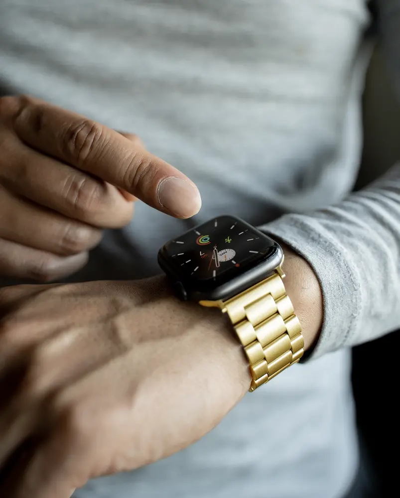 Strap-it® Strap-it Apple Watch Titanium bandje (goud)