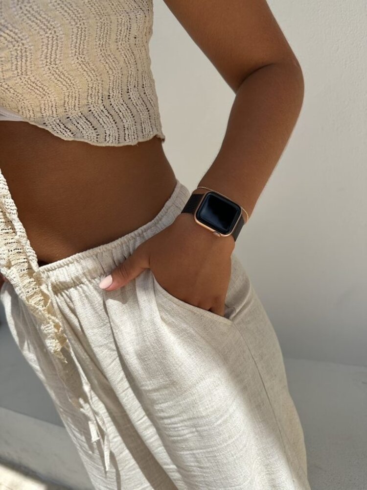xoxo Wildhearts xoxo Wildhearts Apple Watch Milanese band (zwart) xoxo Wildhearts xoxo Wildhearts Apple Watch Milanese band (zwart)