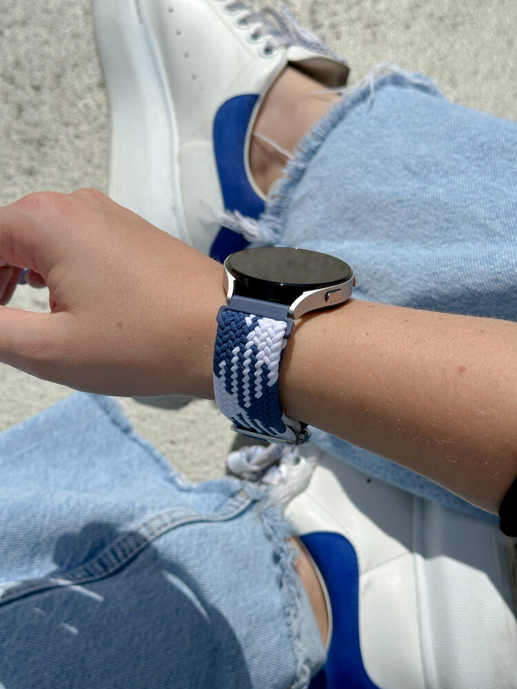 Strap-it® Strap-it Huawei Watch GT 3 42mm verstelbaar geweven bandje (blauw/wit) Strap-it® Strap-it Huawei Watch GT 3 42mm verstelbaar geweven bandje (blauw/wit)